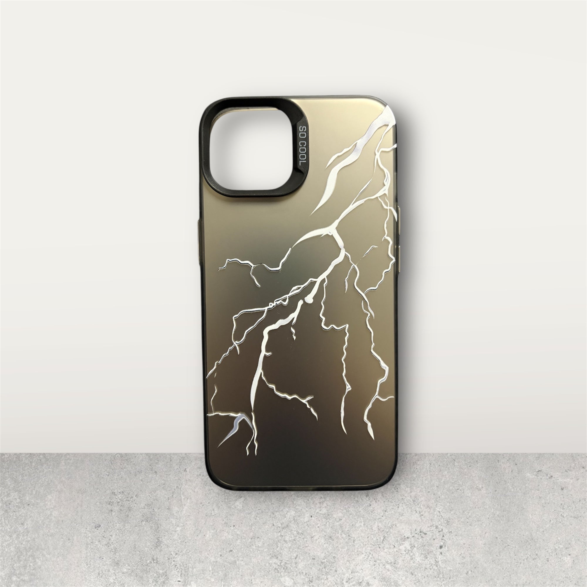 Lightning Pattern Phone Case  Sleek & Powerful Design